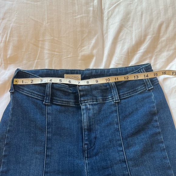 Pilcro Slim 70s High-Rise Crop Flare Jeans - Picture 10 of 12